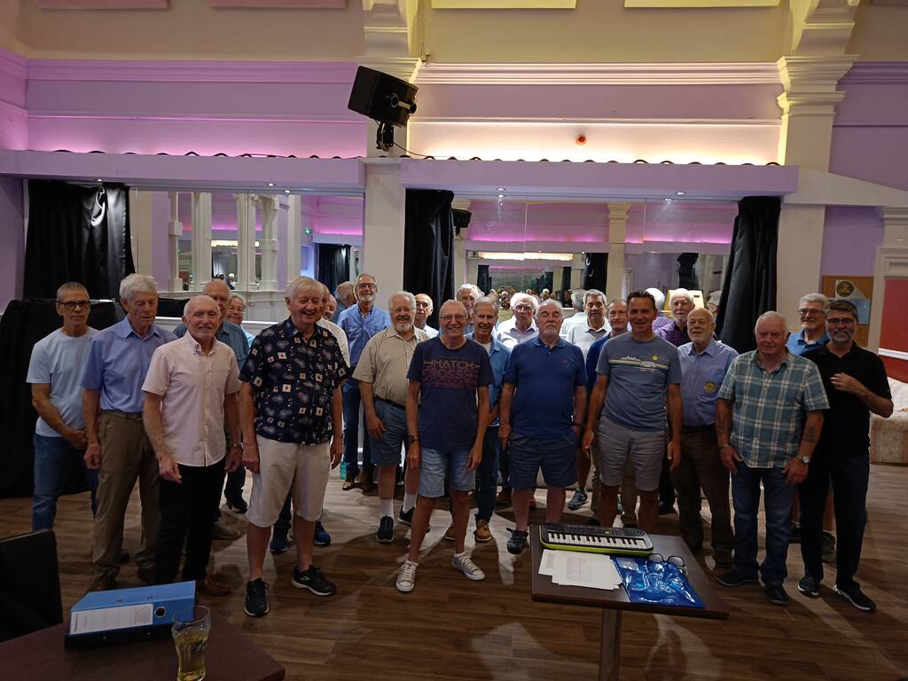 wayfarers chorus say farewell to long serving member